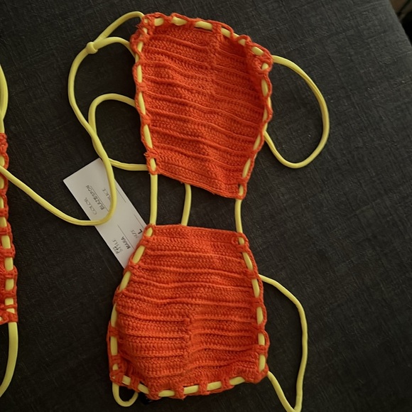 Mara Top and Pam Bottom - Picture 6 of 9